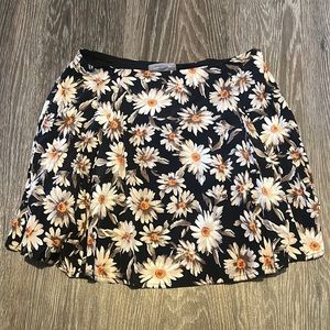 Urban outfitters black daisy print mini skirt